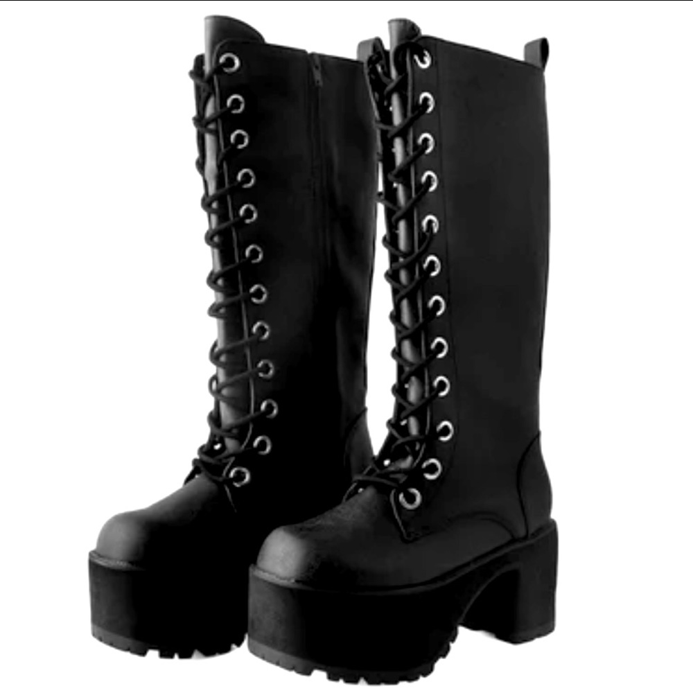 T.U.K. Knee-high platform boots NWT